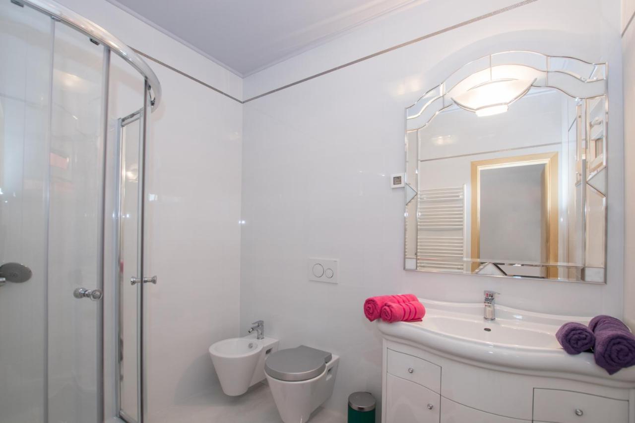 Ferienwohnung Bella Vista 2 Umag Exterior foto